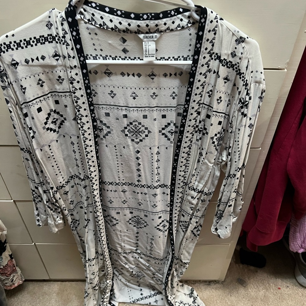 Forever 21 Black and White Geometric Cardigan Sweater